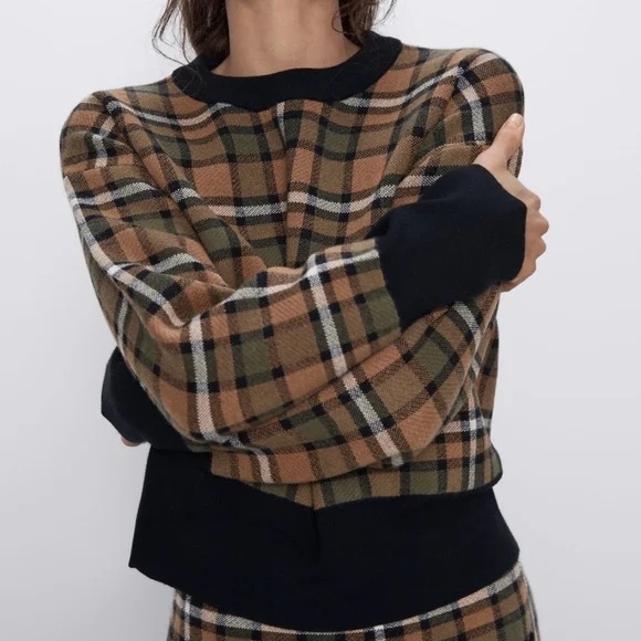 Zara Sweaters - ZARA Plaid Knit Sweater Brown Black Checkered Pullover Size M